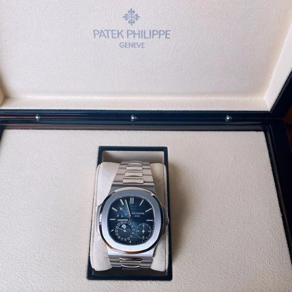 5712/1R Patek Philippe- NAUTILUS(AAAAA version) - Image 11